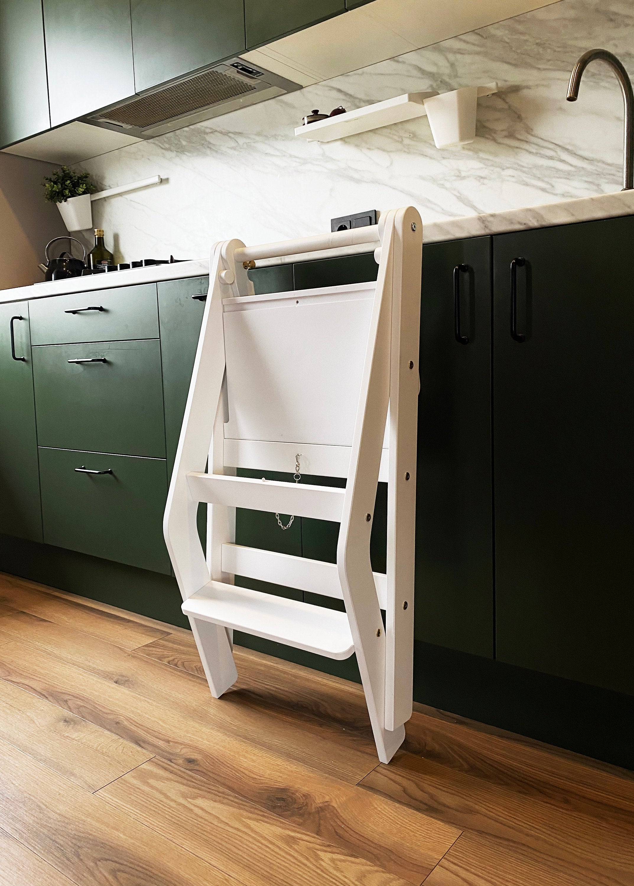 Folding kitchen step discount stool with seat